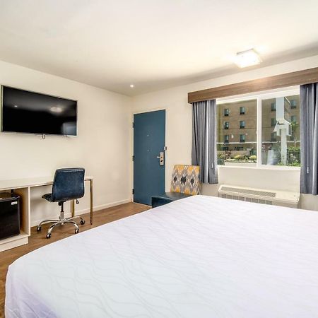 Trend Hotel At Lax Airport Lennox Bagian luar foto